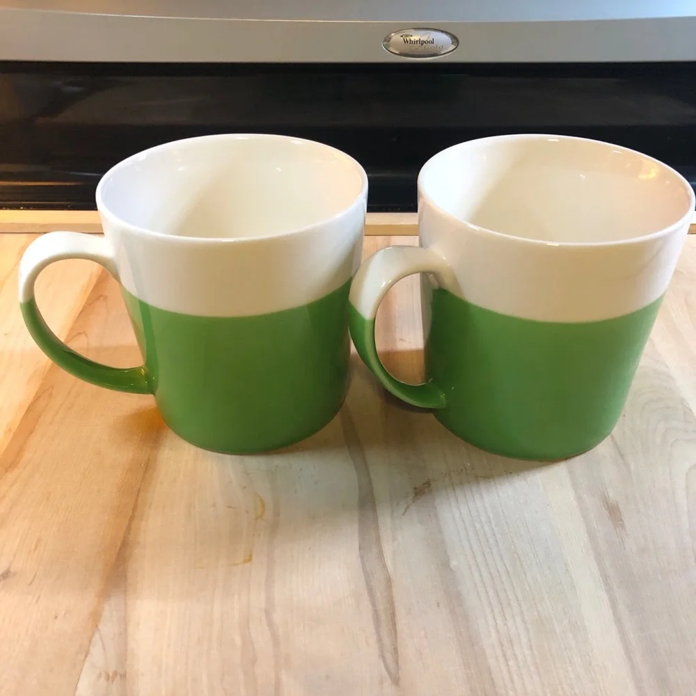 Crate and Barrel Coffee Mug Two Toned Spilt Design Green SET OF 2